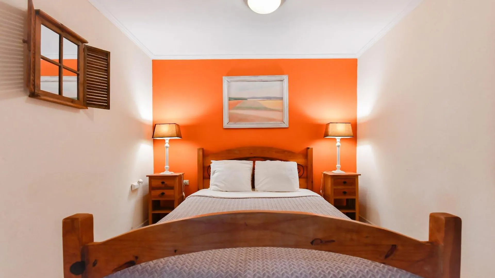 Brisas Studio Apartments (Adults Only) 팜비치