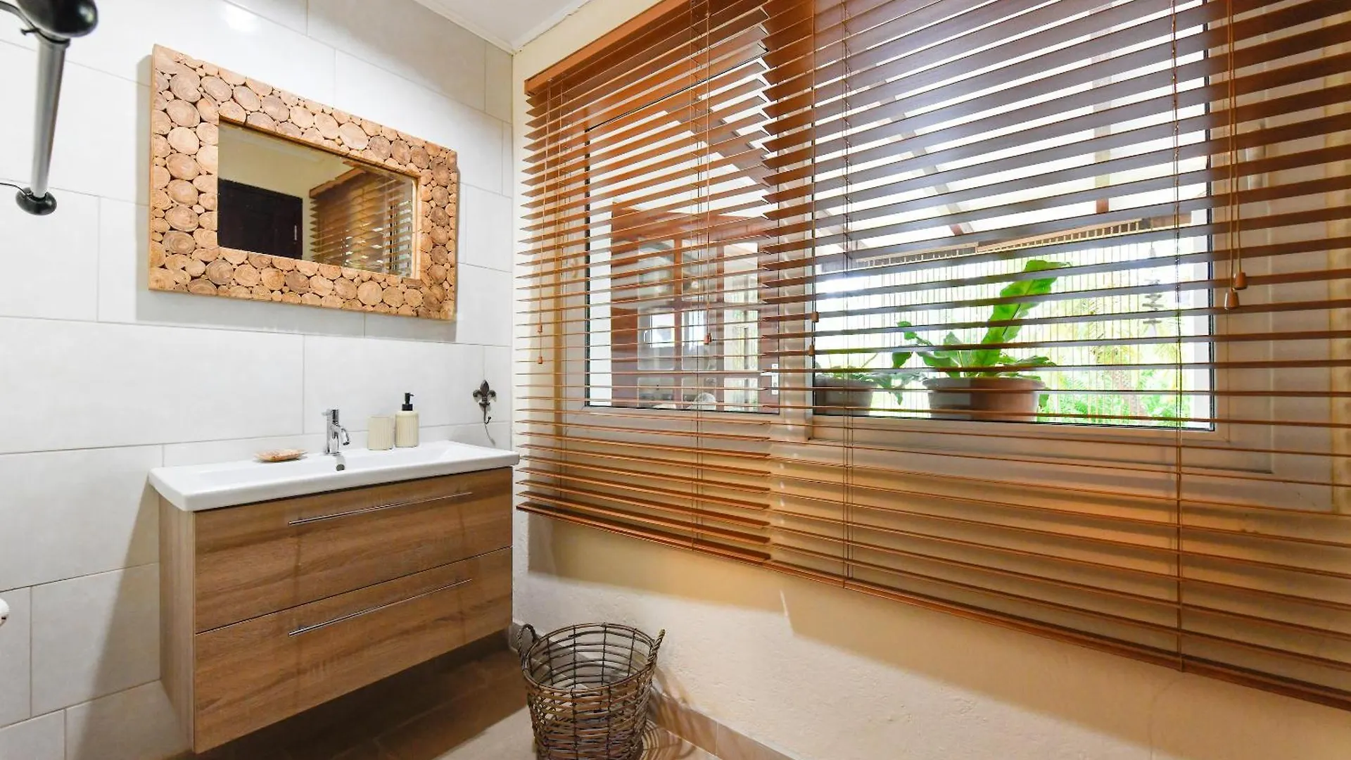 Brisas Studio Apartments (Adults Only) Palm Beach