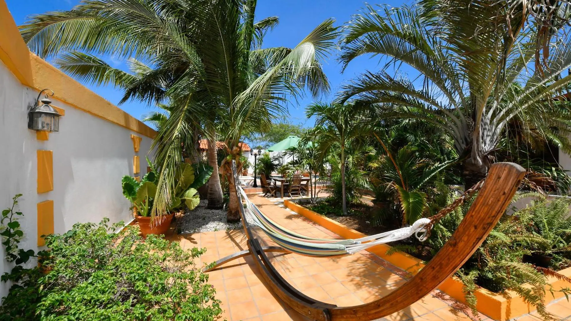 Brisas Studio Apartments (Adults Only) Palm Beach